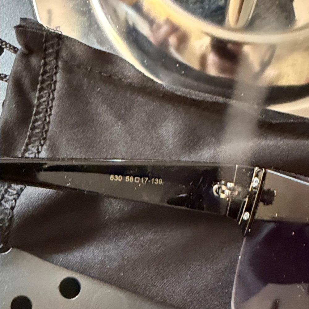 Burberry Black Rimless Shield Sunglasses with Gold Logo - Picture 5 of 5